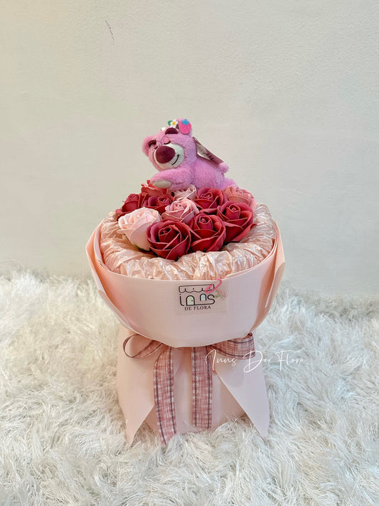 Strawberry Hugs [Soap]